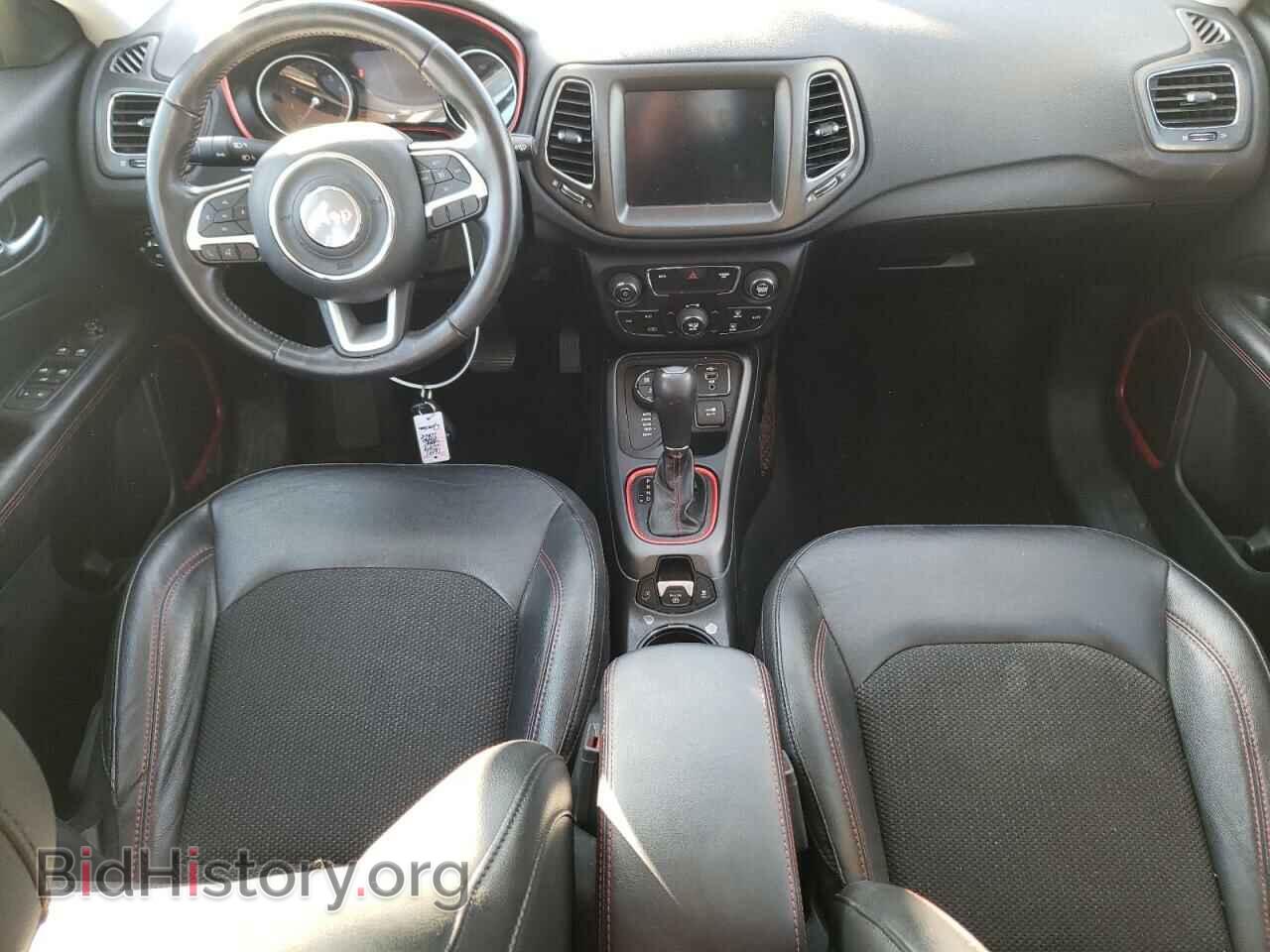2019 JEEP COMPASS - VIN: 3C4NJDDB6KT668865 - Фото 8
