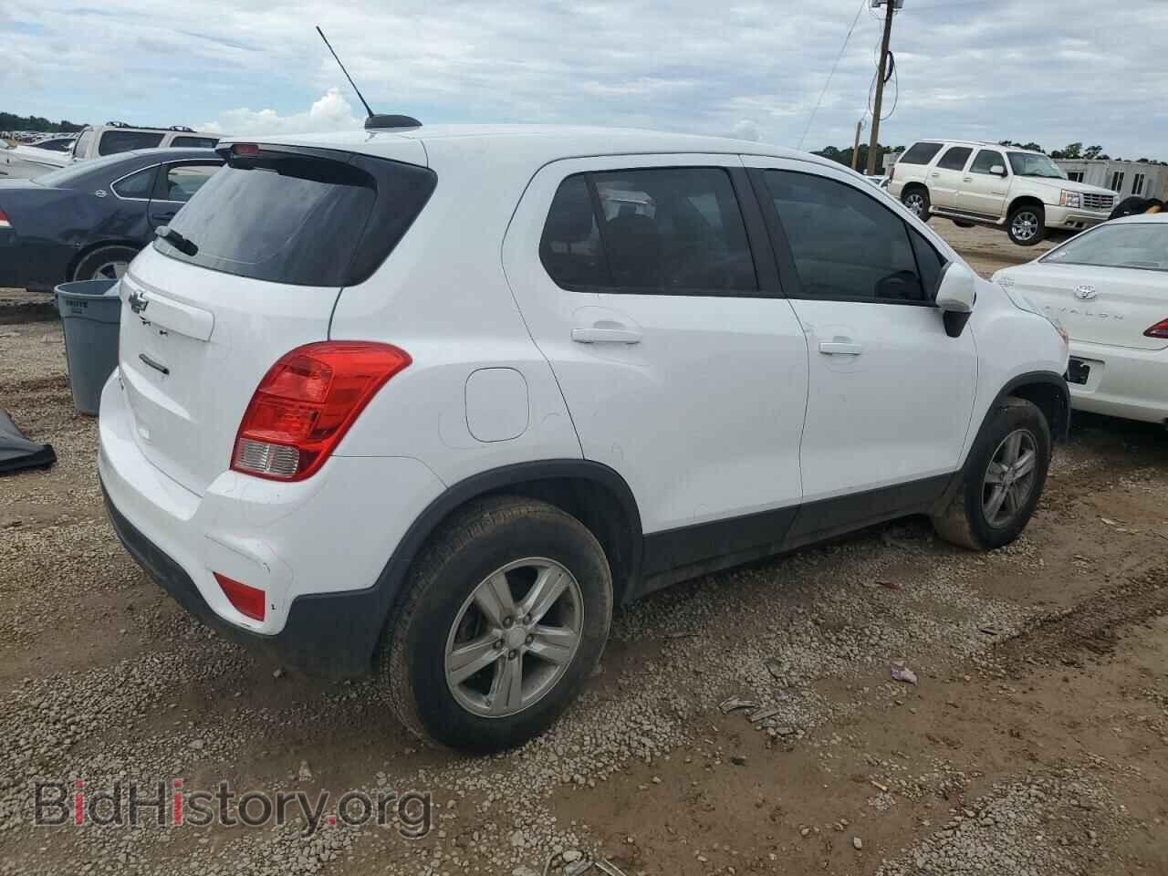 2017 CHEVROLET TRAX - VIN: 3GNCJNSB3HL213293 - Фото 3
