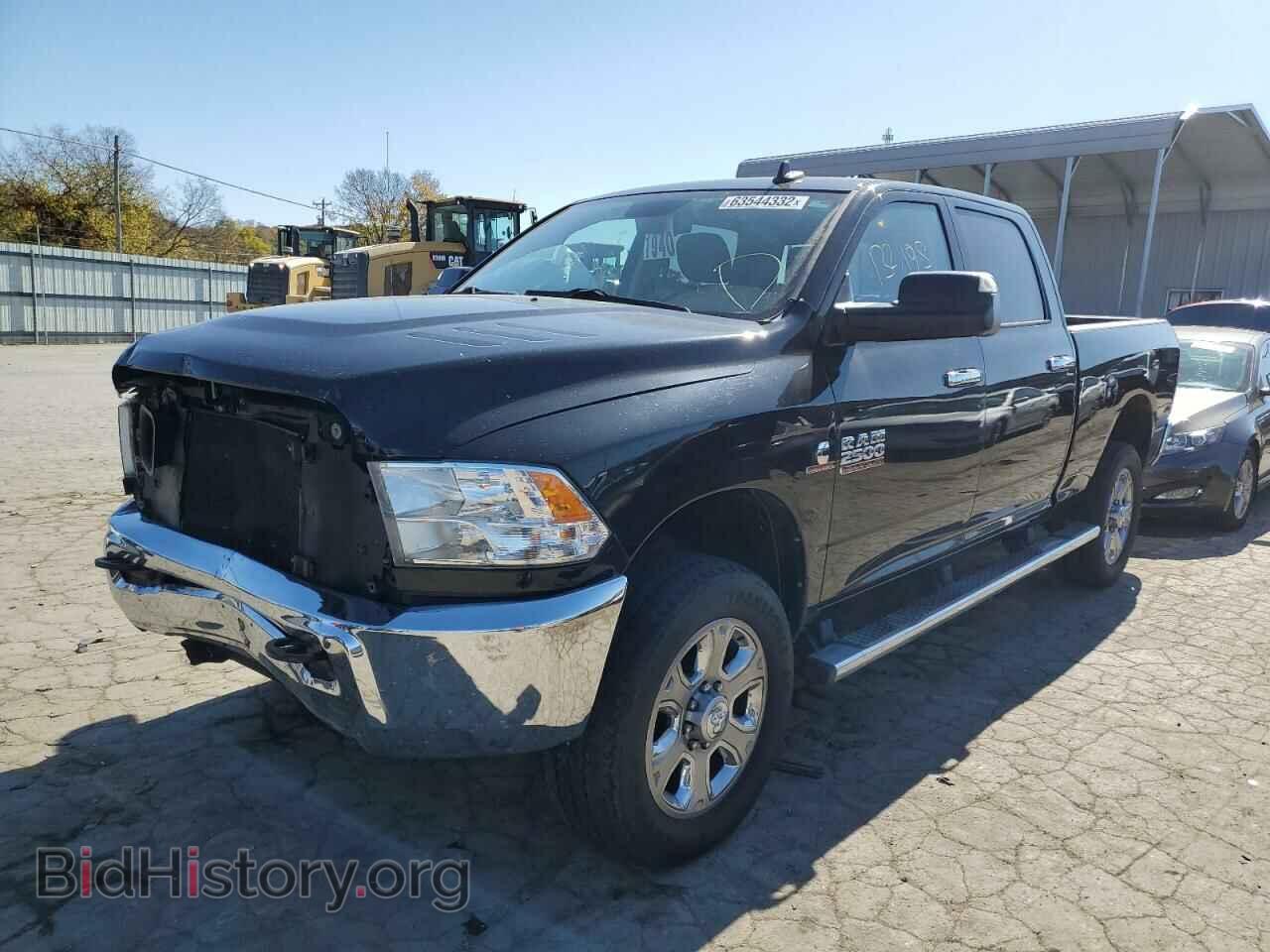 2015 RAM 2500 - VIN: 3C6UR5DL4FG566702 - Фото 2
