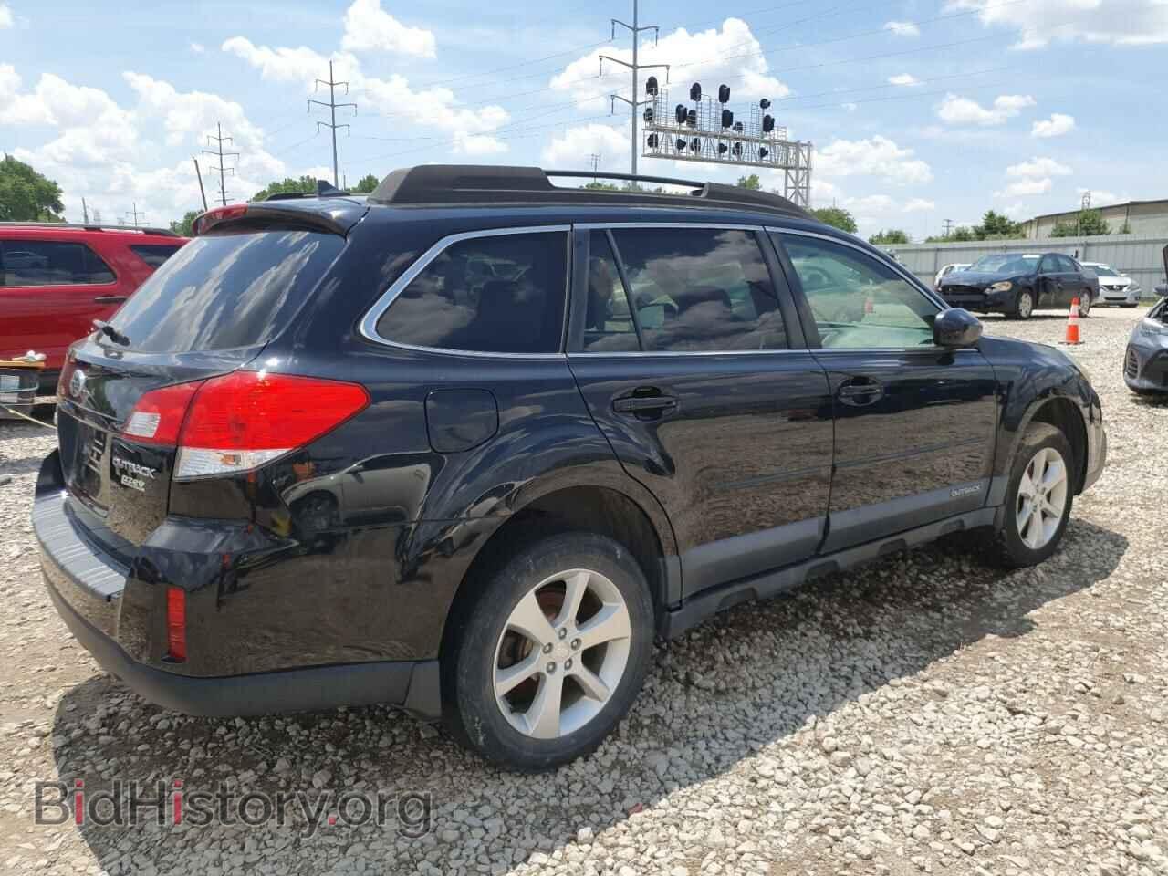 2014 SUBARU OUTBACK - VIN: 4S4BRBLC8E3255867 - Фото 3