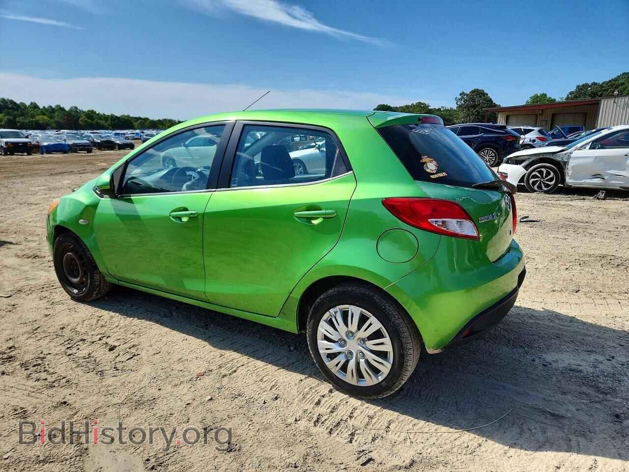 2013 Mazda 2 (VIN JM1DE1KY6D0157100) — фото 2 из 13