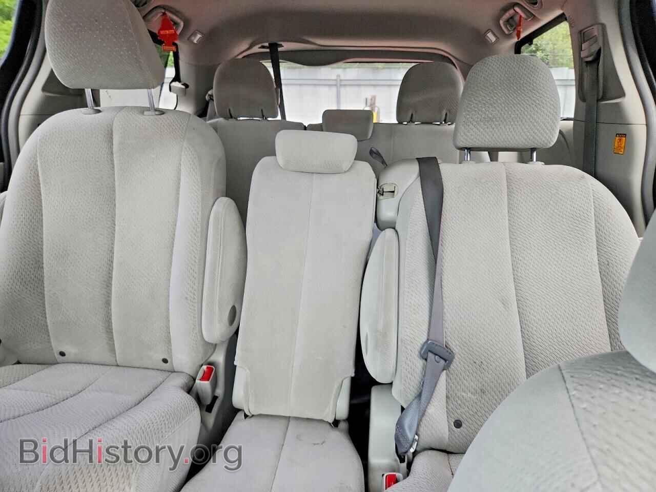 2011 TOYOTA SIENNA - VIN: 5TDKK3DC2BS049676 - Фото 10