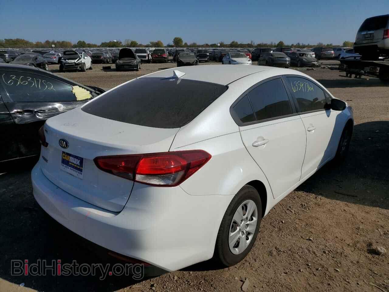 2017 KIA FORTE - VIN: 3KPFL4A76HE059111 - Фото 4
