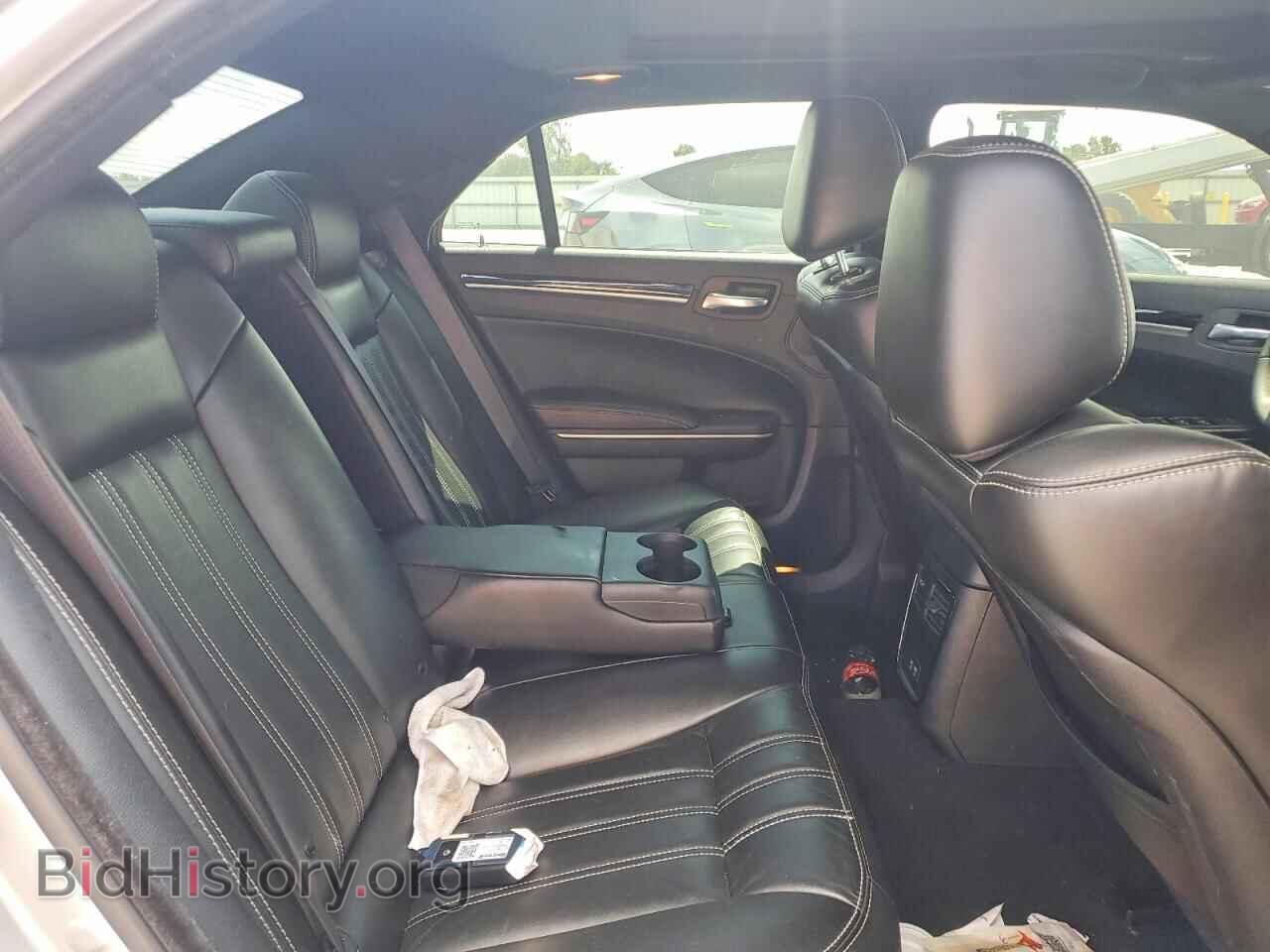 2023 CHRYSLER 300 - VIN: 2C3CCABG2PH624395 - Photo 10