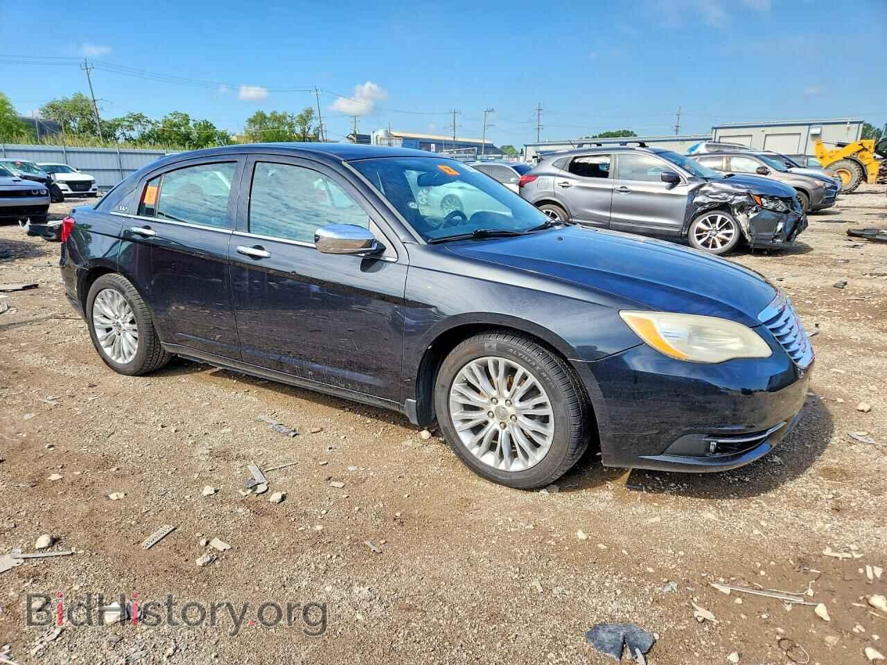 2011 CHRYSLER 200 - VIN: 1C3BC2FG6BN517927 - Photo 4