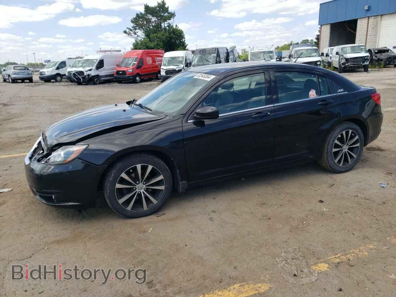 Фотография 1C3CCBBG2DN716647 - CHRYSLER 200 2013