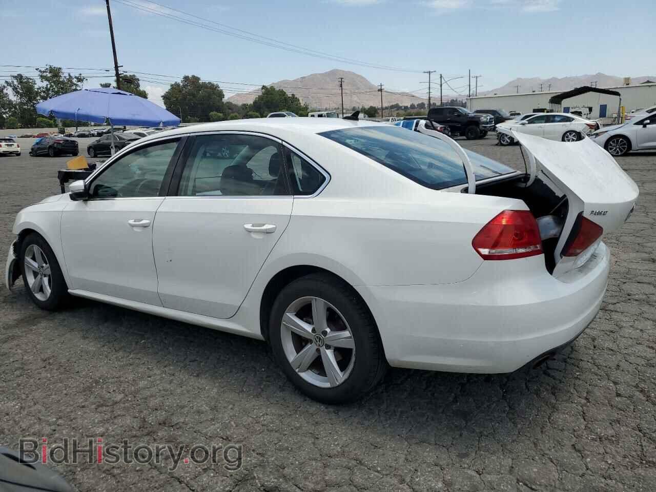 2013 VOLKSWAGEN PASSAT - VIN: 1VWBP7A35DC074859 - Фото 2