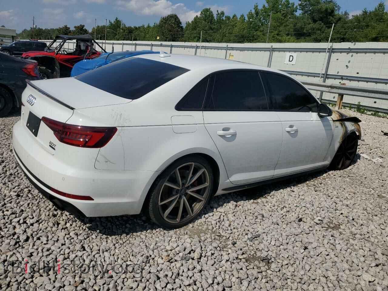 2018 AUDI A4 - VIN: WAUENAF4XJN010348 - Фото 3