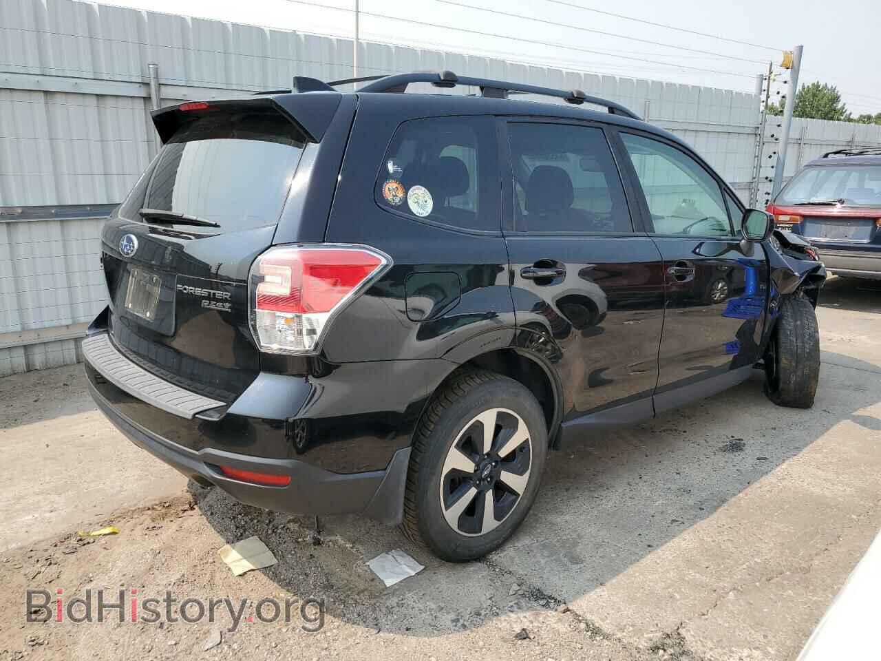 2017 SUBARU FORESTER - VIN: JF2SJAEC6HH564250 - Фото 3