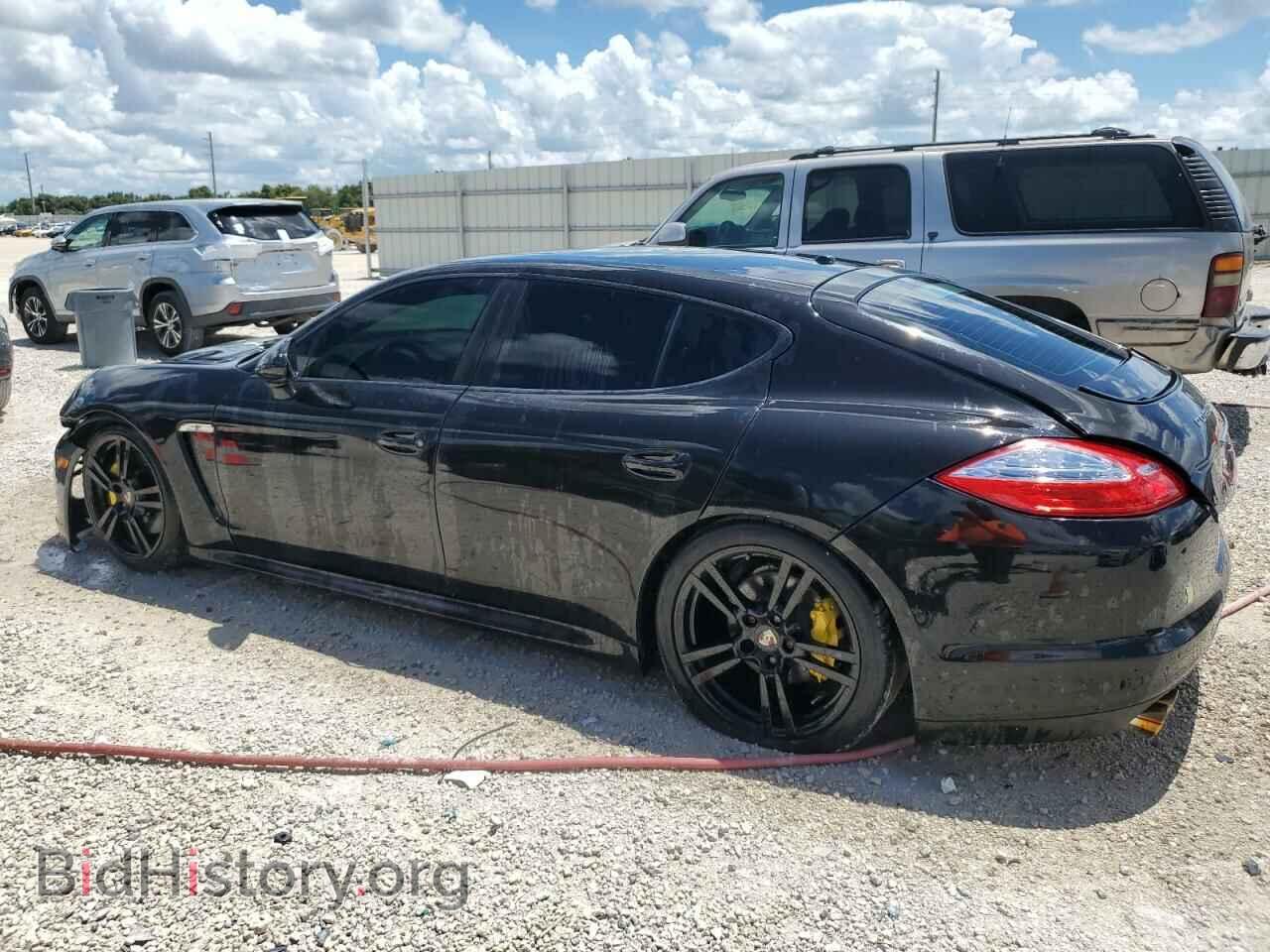 2011 PORSCHE PANAMERA - VIN: WP0AA2A77BL012673 - Photo 2