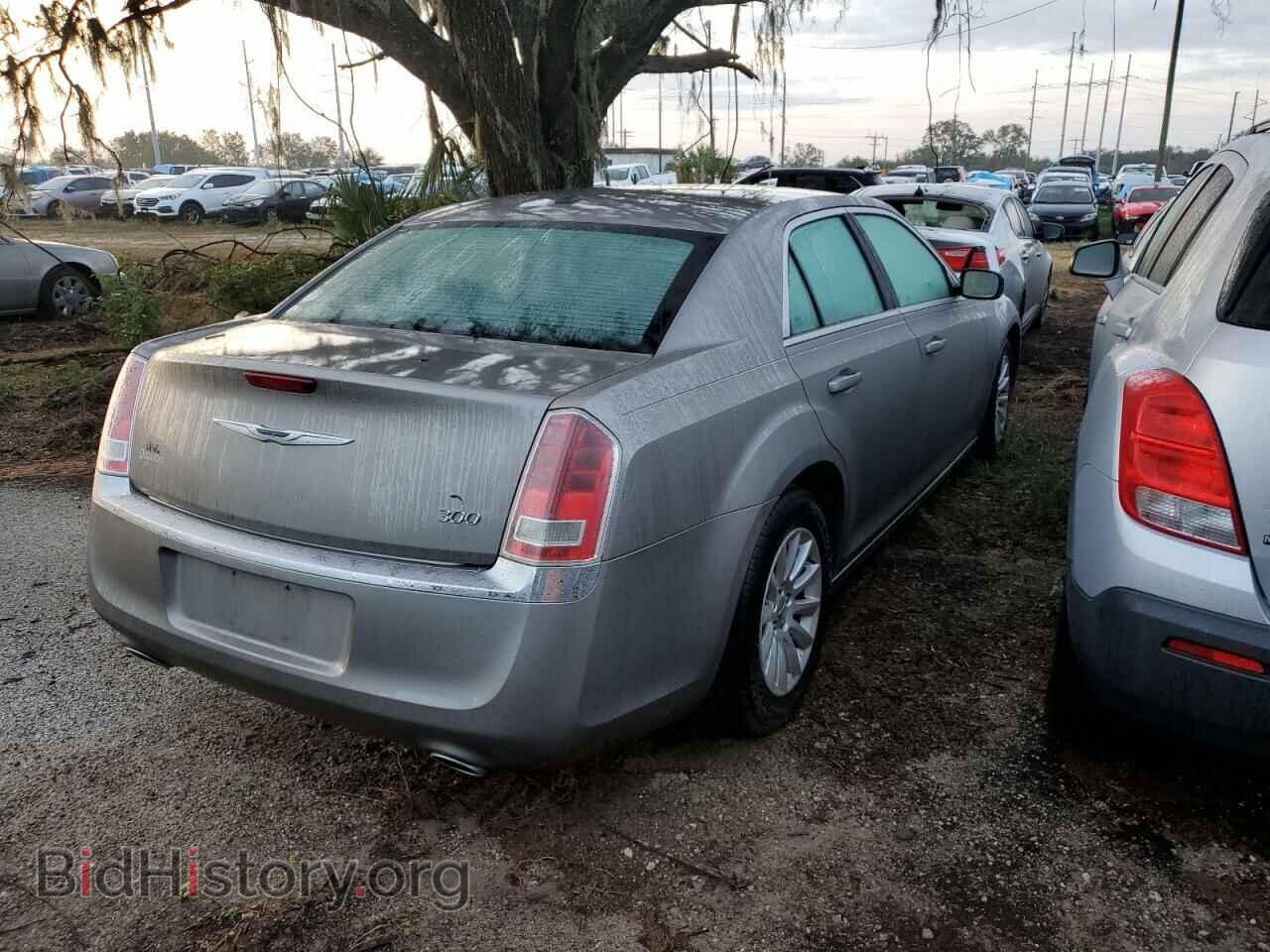 2014 CHRYSLER 300 - VIN: 2C3CCAAGXEH157502 - Фото 4