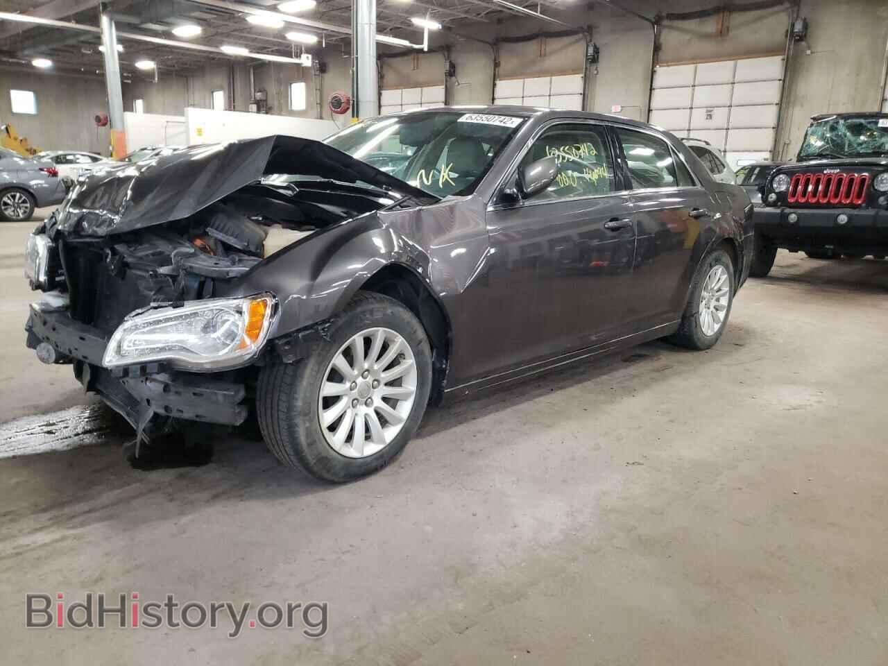 2014 CHRYSLER 300 - VIN: 2C3CCAAG0EH175409 - Фото 2