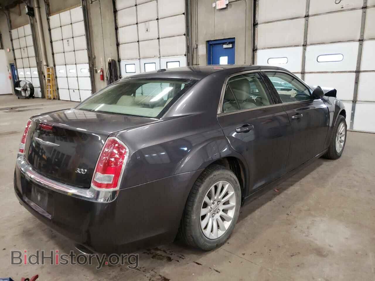 2014 CHRYSLER 300 - VIN: 2C3CCAAG0EH175409 - Фото 4