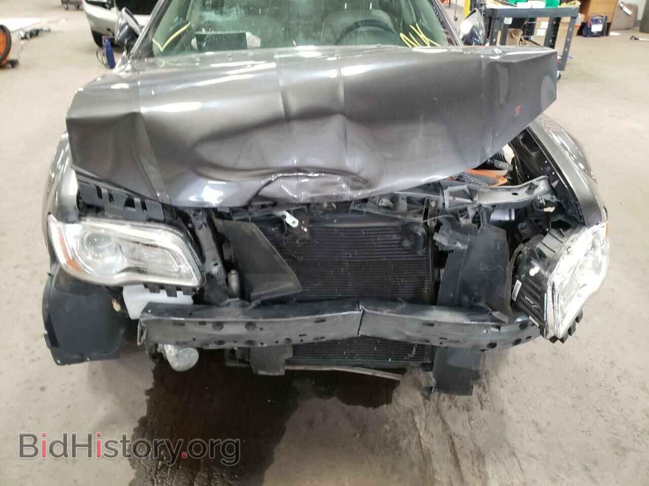 2014 CHRYSLER 300 - VIN: 2C3CCAAG0EH175409 - Фото 9