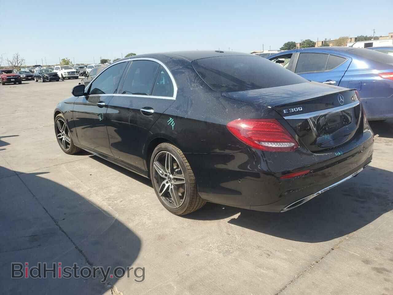 2018 MERCEDES-BENZ E-CLASS - VIN: WDDZF4JB9JA294268 - Фото 2