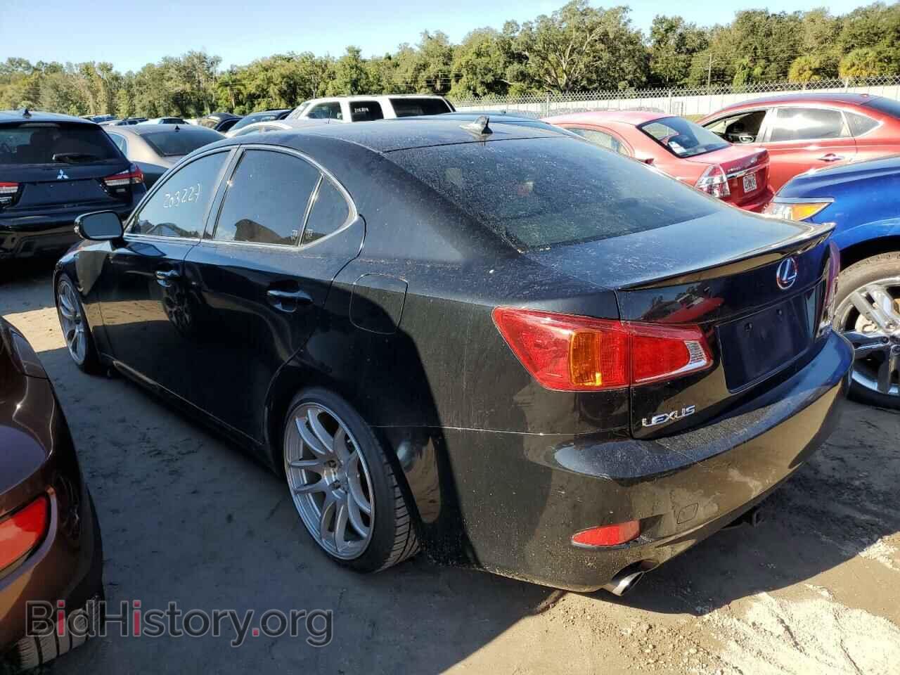 2010 LEXUS IS - VIN: JTHBF5C21A5128607 - Photo 3