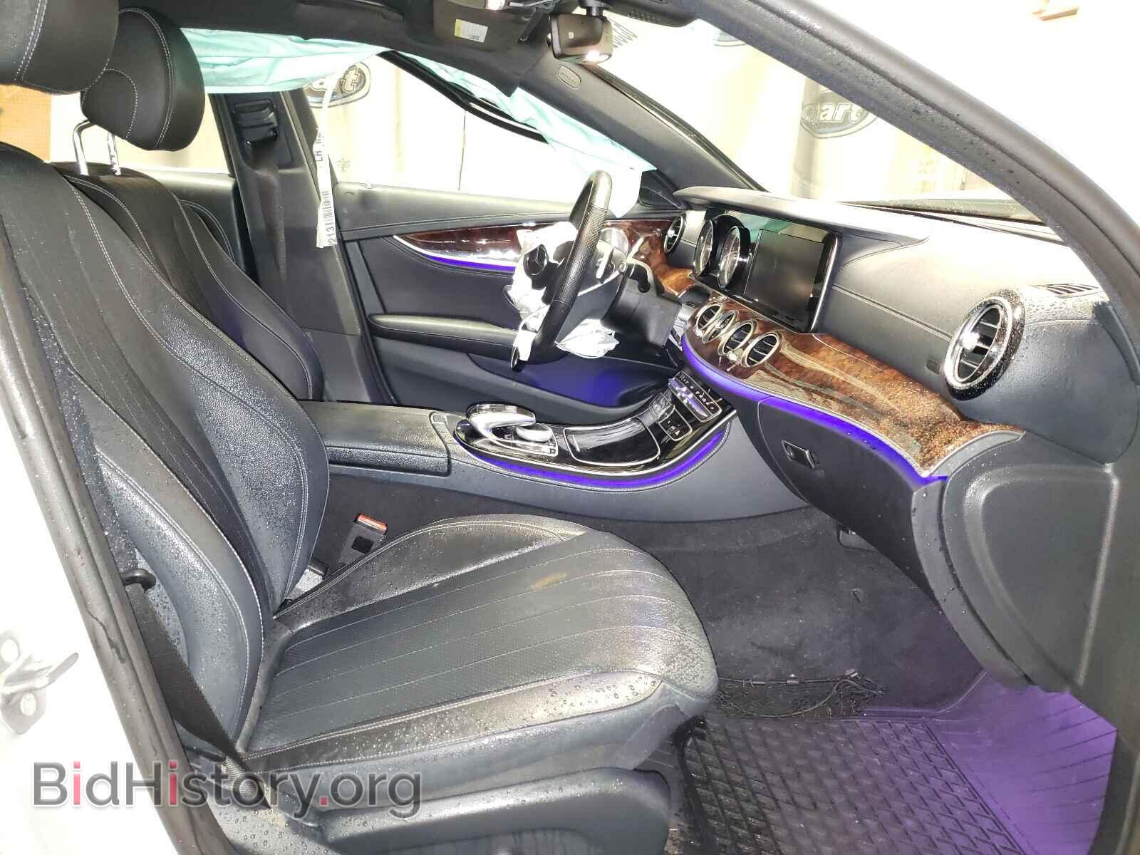 2017 MERCEDES-BENZ E-CLASS - VIN: WDDZF4KB8HA194543 - Фото 5