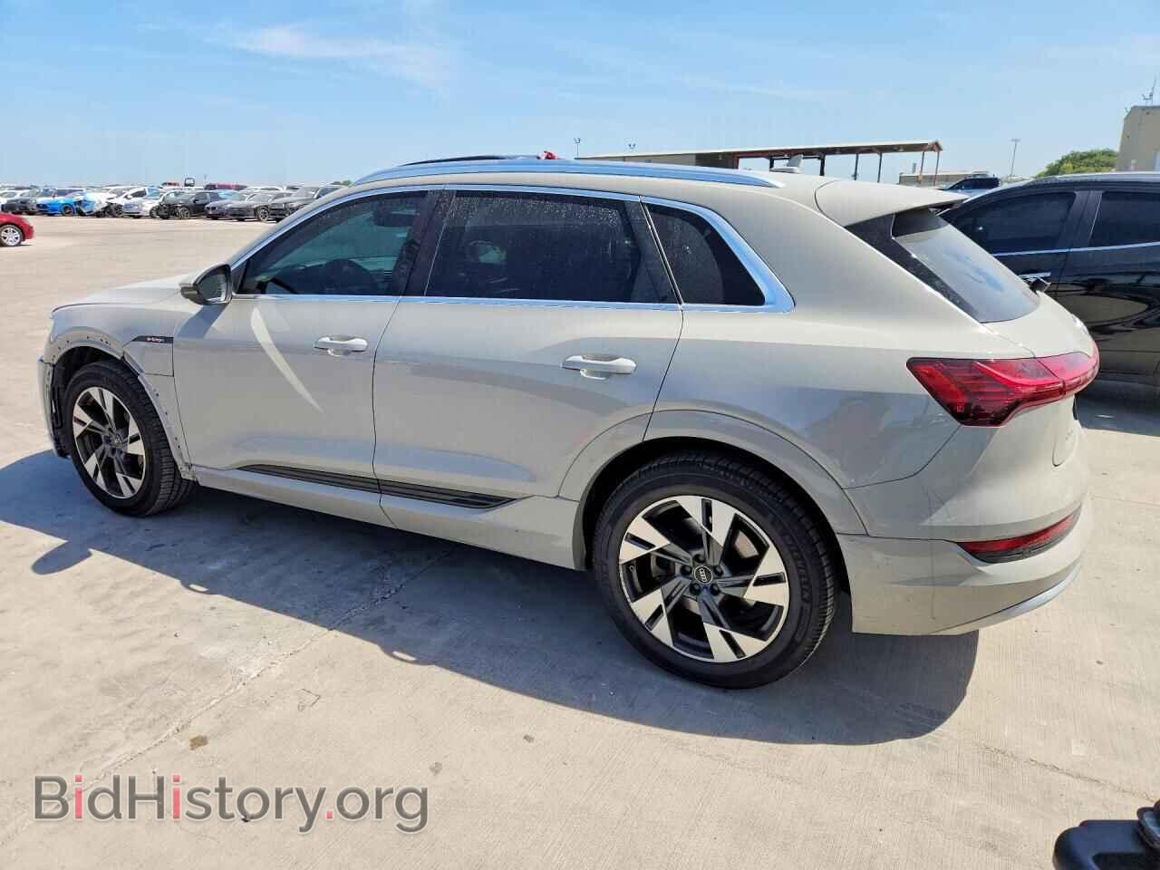 2022 AUDI E-TRON - VIN: WA1AAAGEXNB023932 - Photo 2