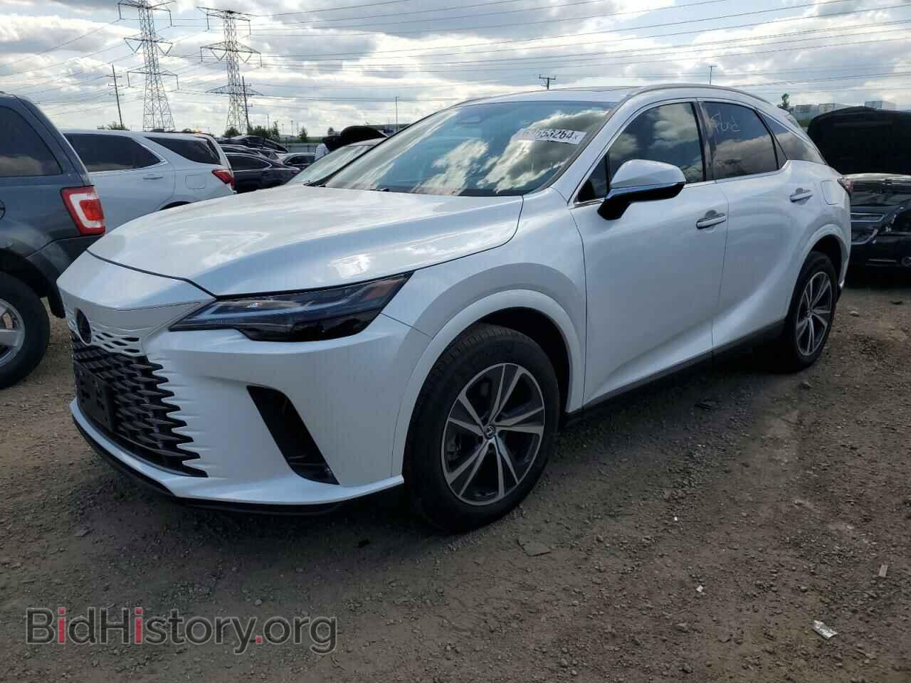 Photo 2T2BAMBA4PC011209 - LEXUS RX350 2023