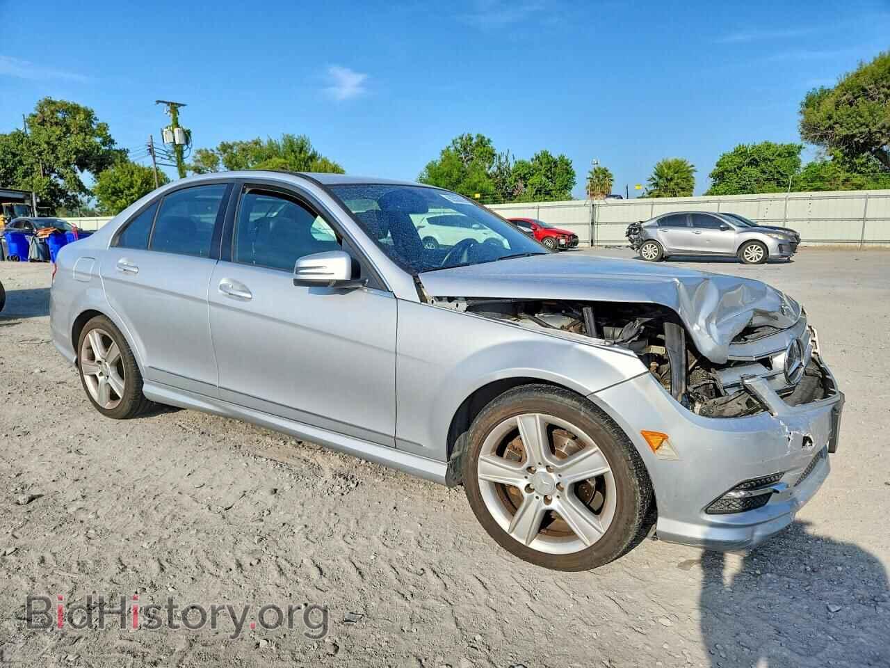 2011 MERCEDES-BENZ C-CLASS - VIN: WDDGF5EB4BA507779 - Фото 4