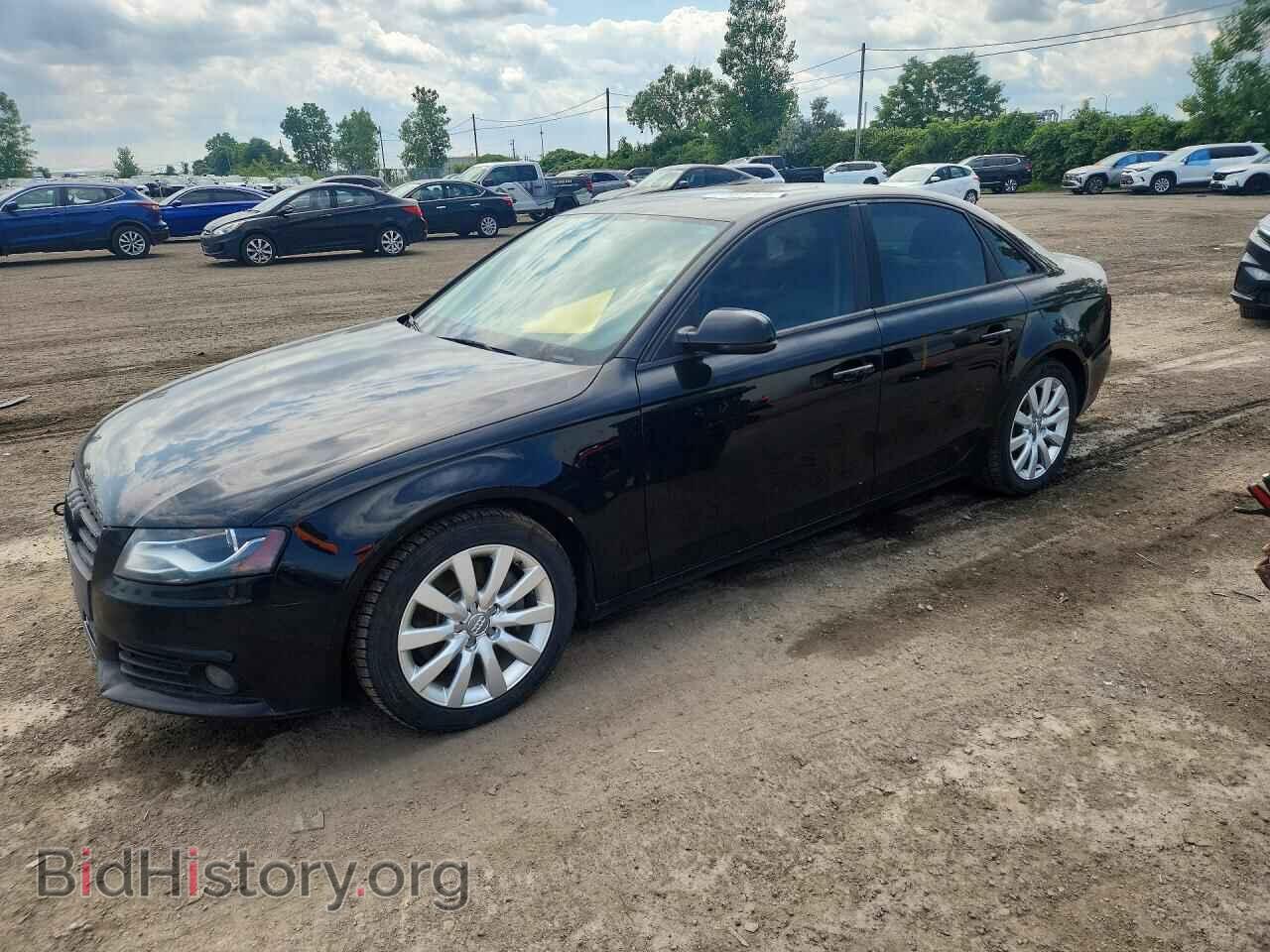 Photo WAUBFCFL5CA118132 - AUDI A4 2012