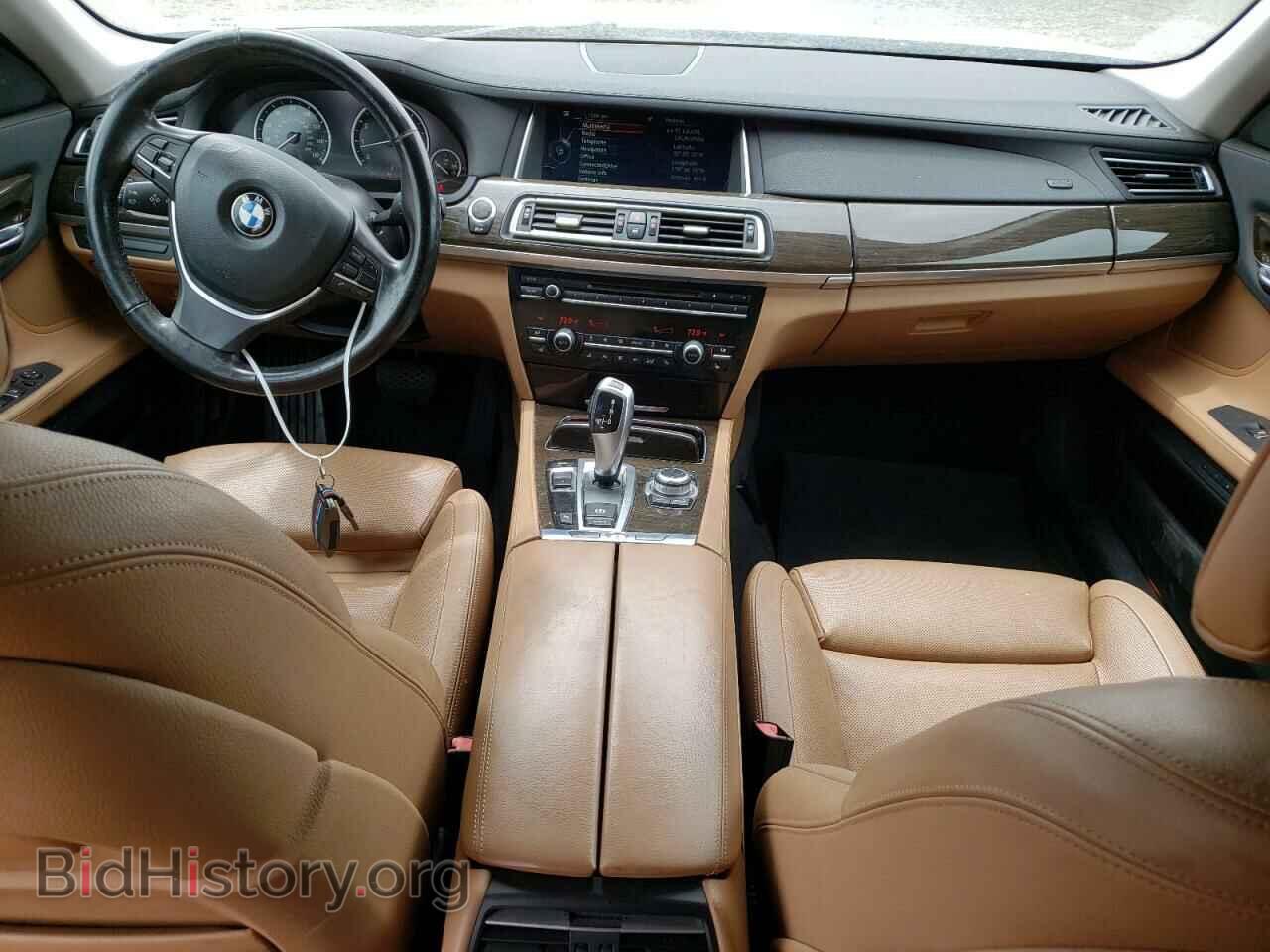 2013 BMW 7 SERIES - VIN: WBAYE4C59DD137033 - Фото 8