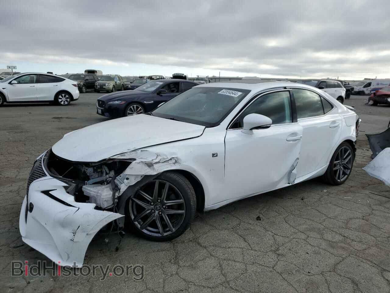 Photo JTHBF1D28F5048462 - LEXUS IS 2015
