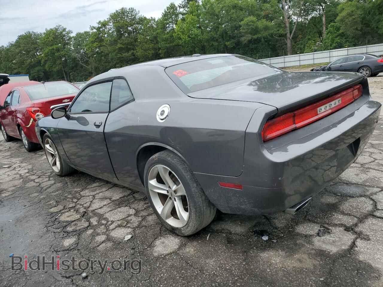 2014 DODGE CHALLENGER - VIN: 2C3CDYAG2EH133975 - Photo 2