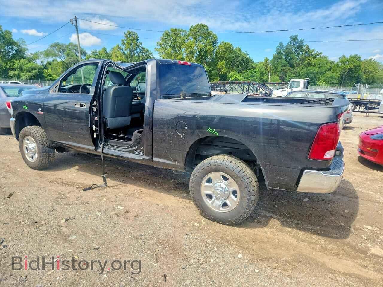 2018 RAM 2500 - VIN: 3C6UR5CL0JG357113 - Фото 2