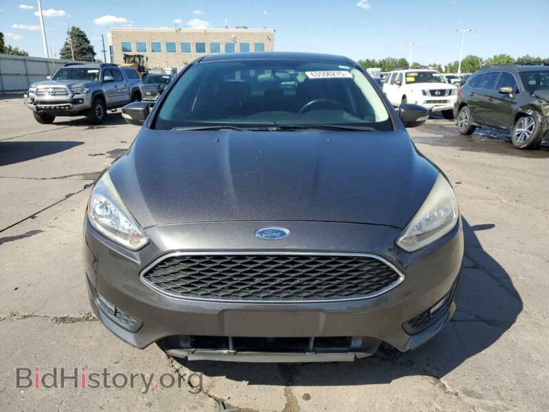 2016 Ford FOCUS (VIN 1FADP3F27GL208950) — photo 5 of 14