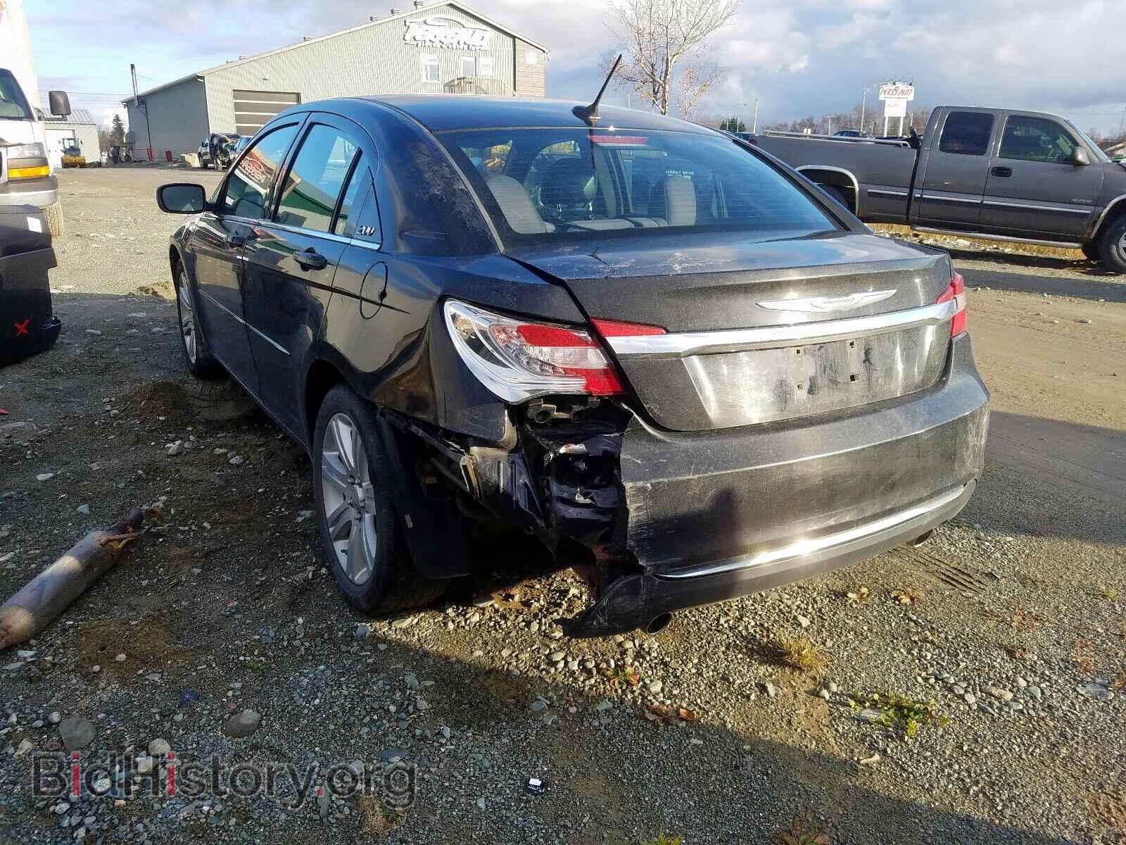 2013 CHRYSLER 200 - VIN: 1C3CCBBG9DN623236 - Photo 3