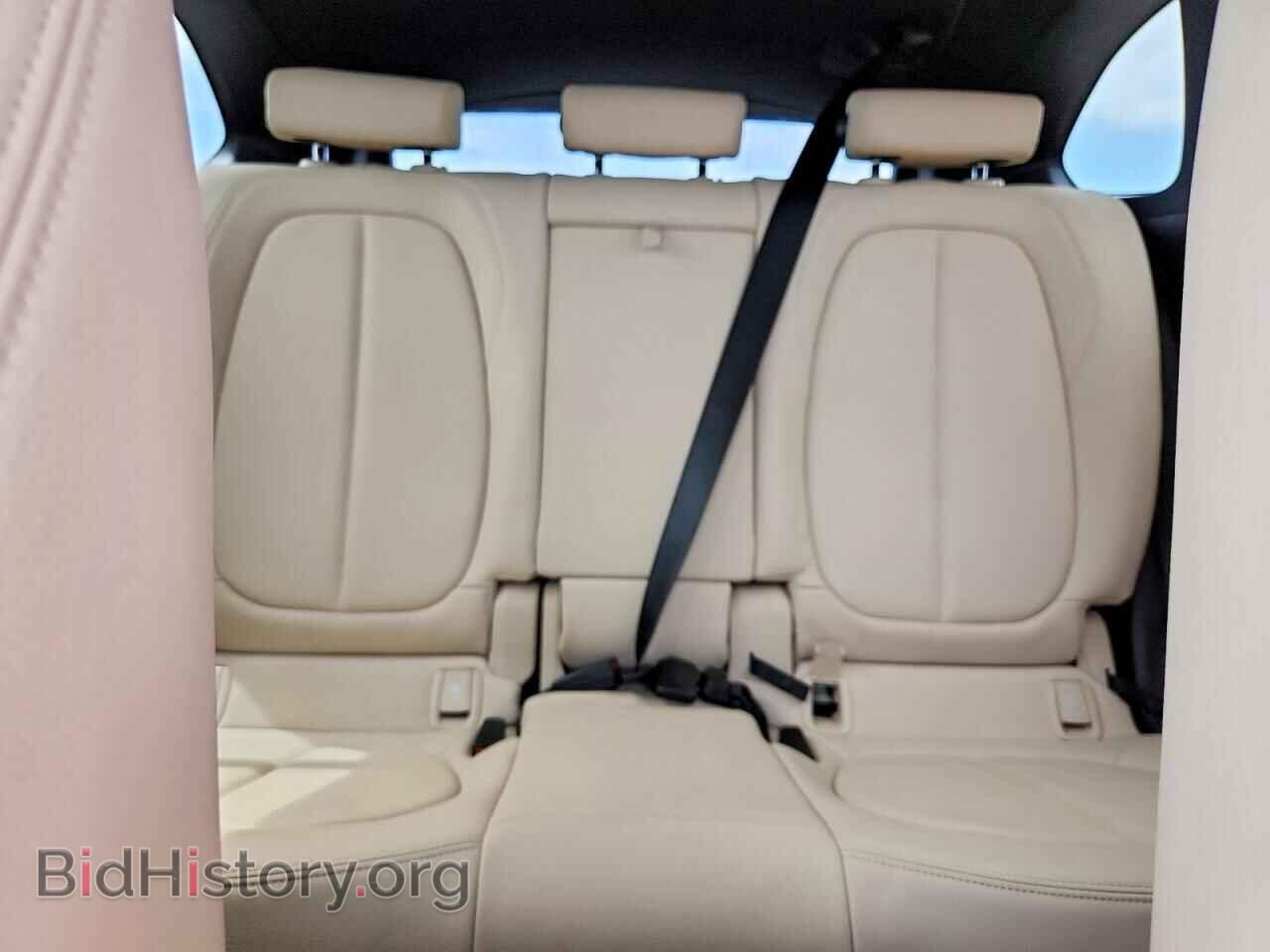 2018 BMW X1 - VIN: WBXHU7C36J5H45075 - Фото 10