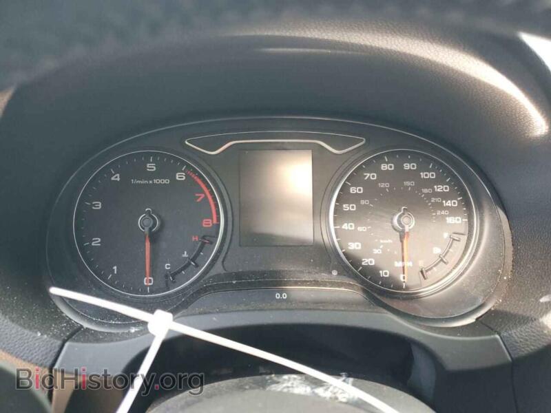 2015 Audi A3 (VIN WAUEFGFF0F1058876) — фото 9 из 12