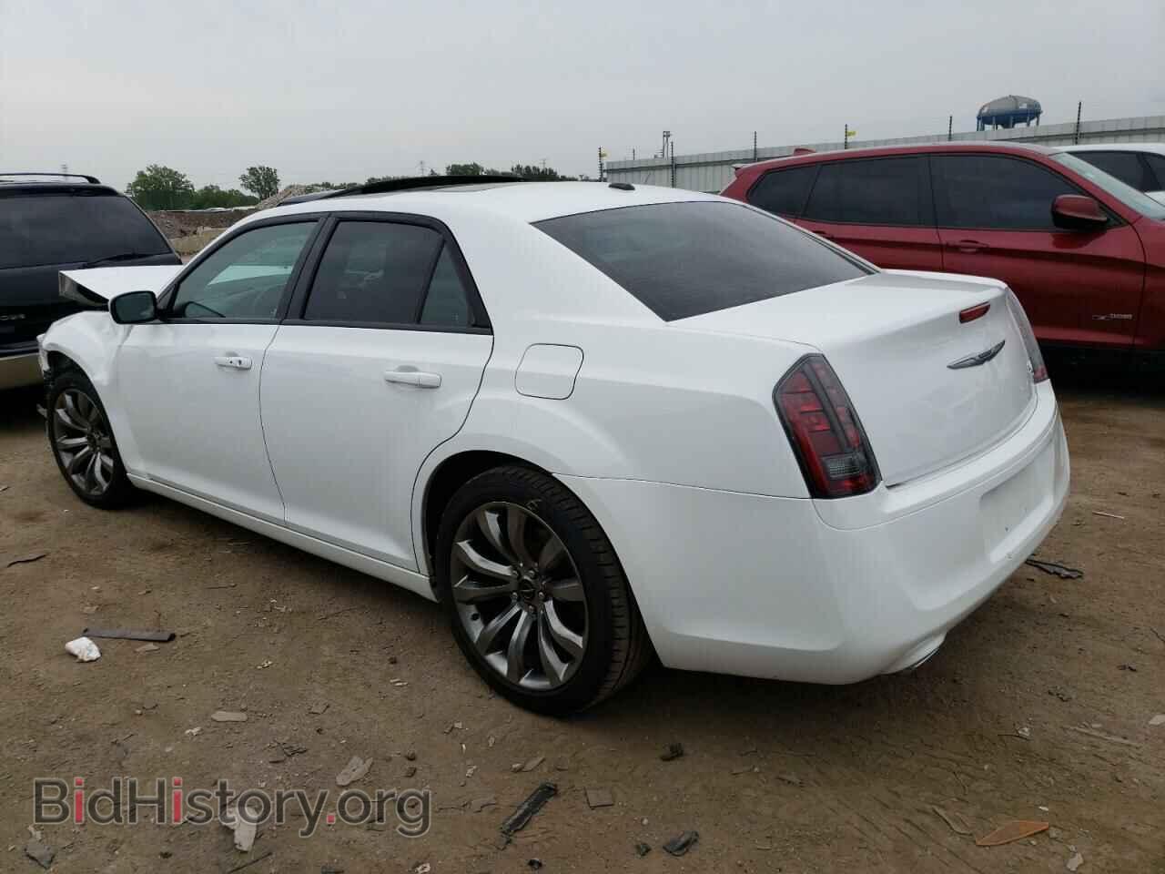 2014 CHRYSLER 300 - VIN: 2C3CCABG3EH373383 - Фото 2