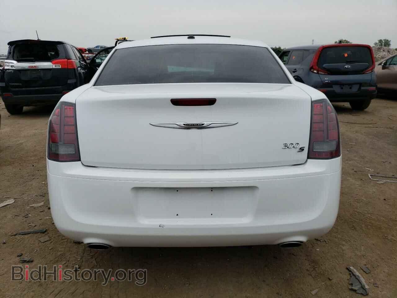 2014 CHRYSLER 300 - VIN: 2C3CCABG3EH373383 - Фото 6