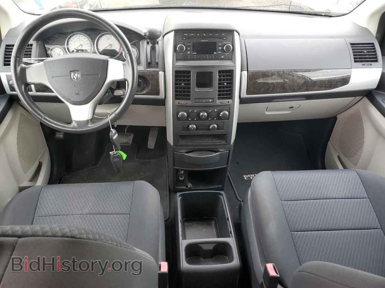 2010 DODGE CARAVAN - VIN: 2D4RN5D17AR231903 - Фото 8