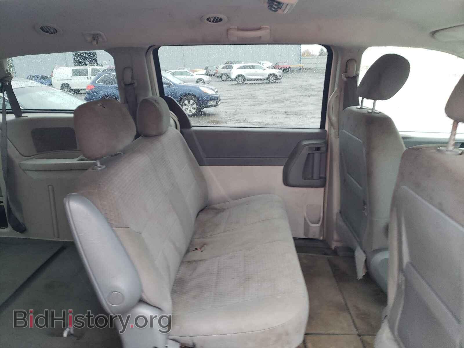 2008 CHRYSLER MINIVAN - VIN: 2A8HR44H78R675774 - Фото 6