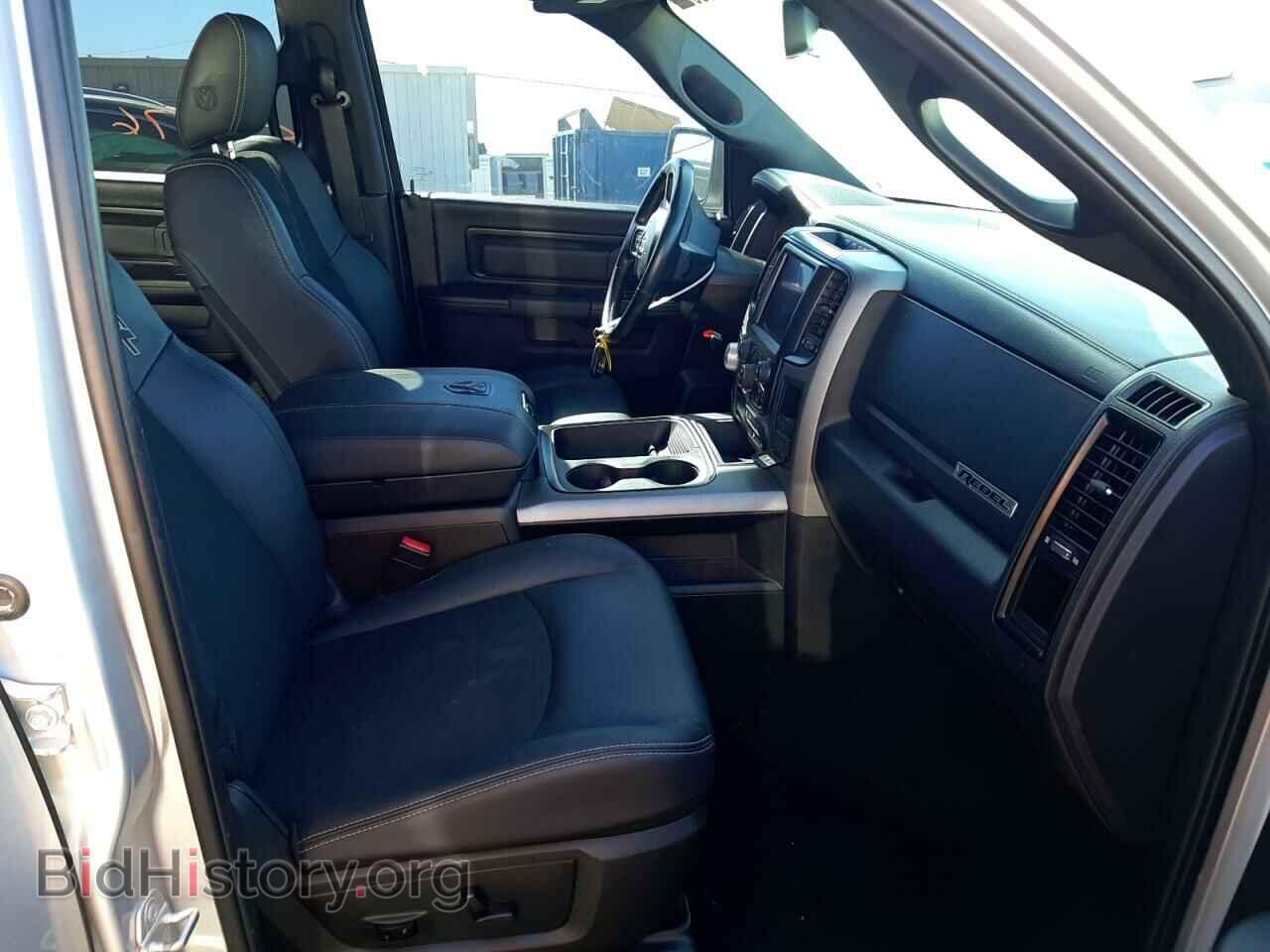 2018 RAM 1500 - VIN: 1C6RR7YT3JS103012 - Фото 5
