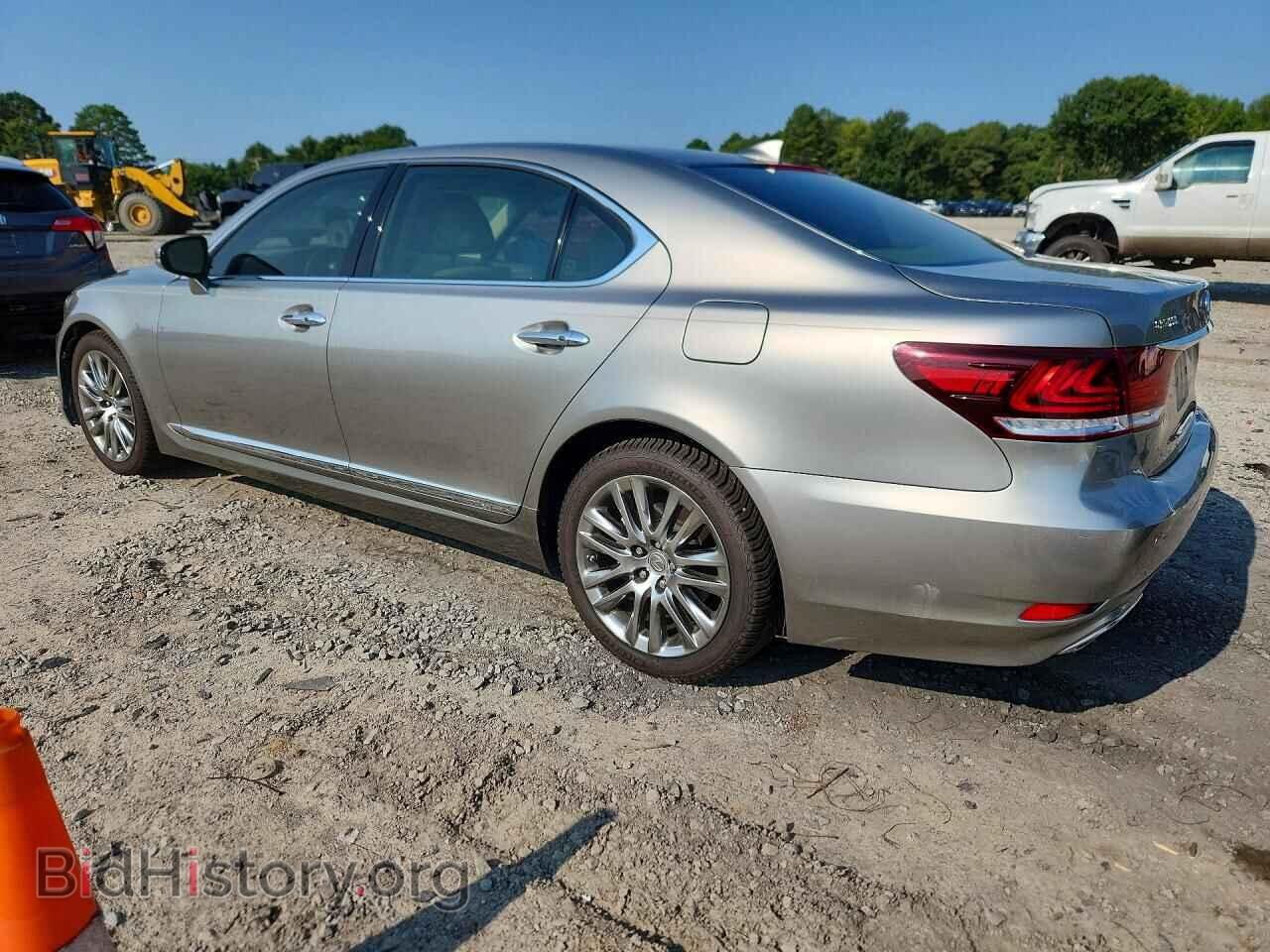 2016 LEXUS LS460 - VIN: JTHGL5EF6G5056486 - Photo 2