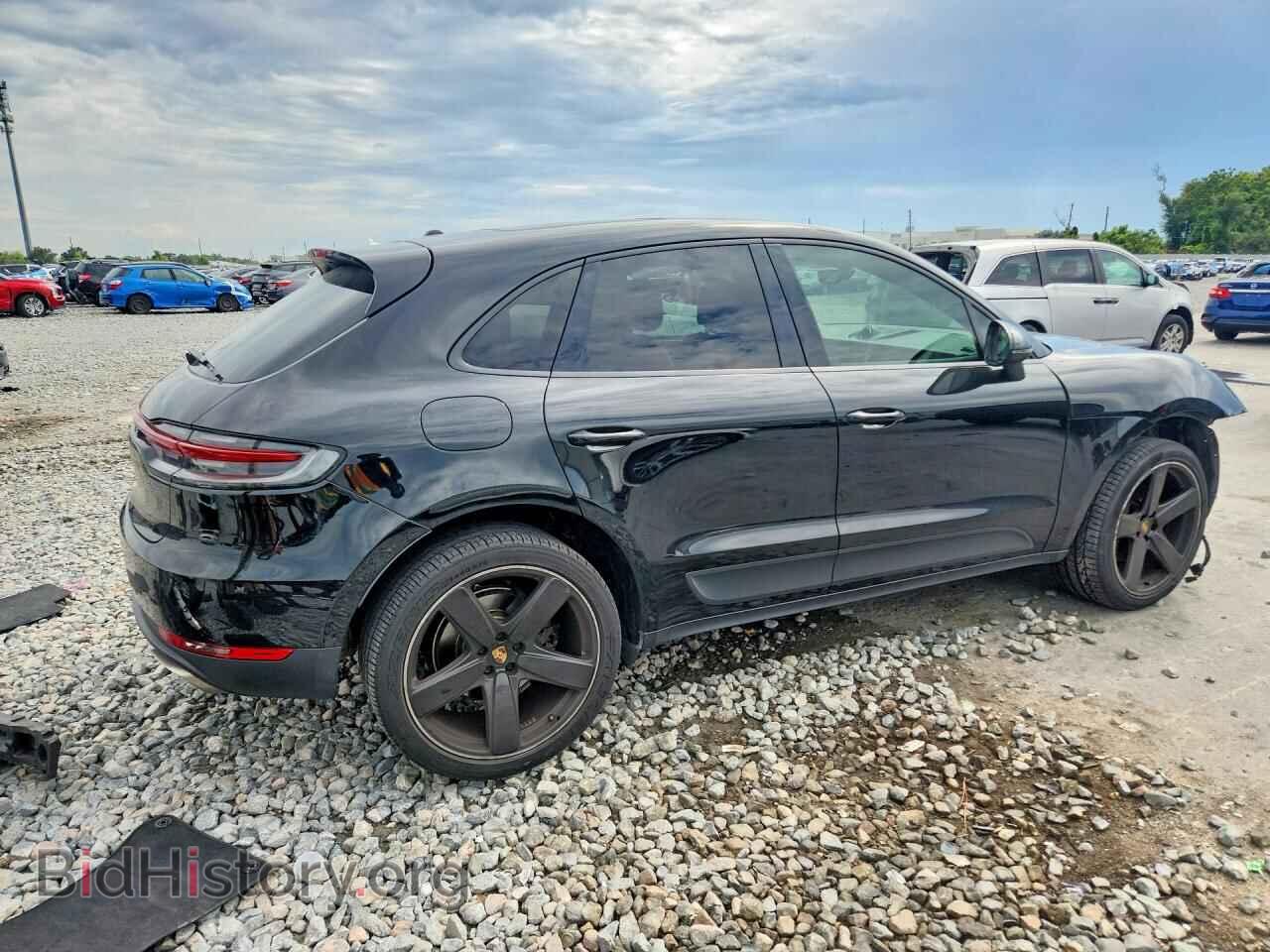2020 PORSCHE MACAN - VIN: WP1AA2A57LLB09810 - Фото 3