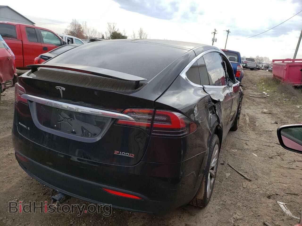 2017 TESLA MODEL X - VIN: 5YJXCBE47HF035659 - Photo 4