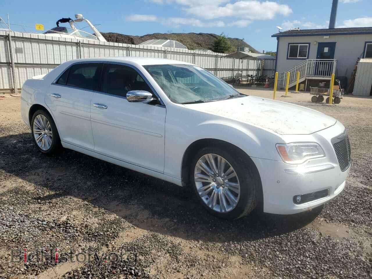 2014 CHRYSLER 300 - VIN: 2C3CCAET2EH157341 - Photo 4