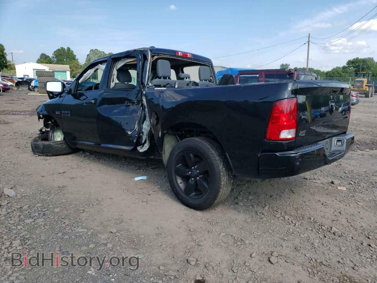 2018 RAM 1500 - VIN: 1C6RR7FT8JS309509 - Photo 2