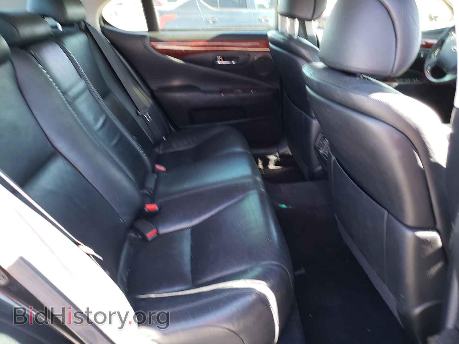 2011 LEXUS LS460 - VIN: JTHBL5EF8B5107750 - Фото 6