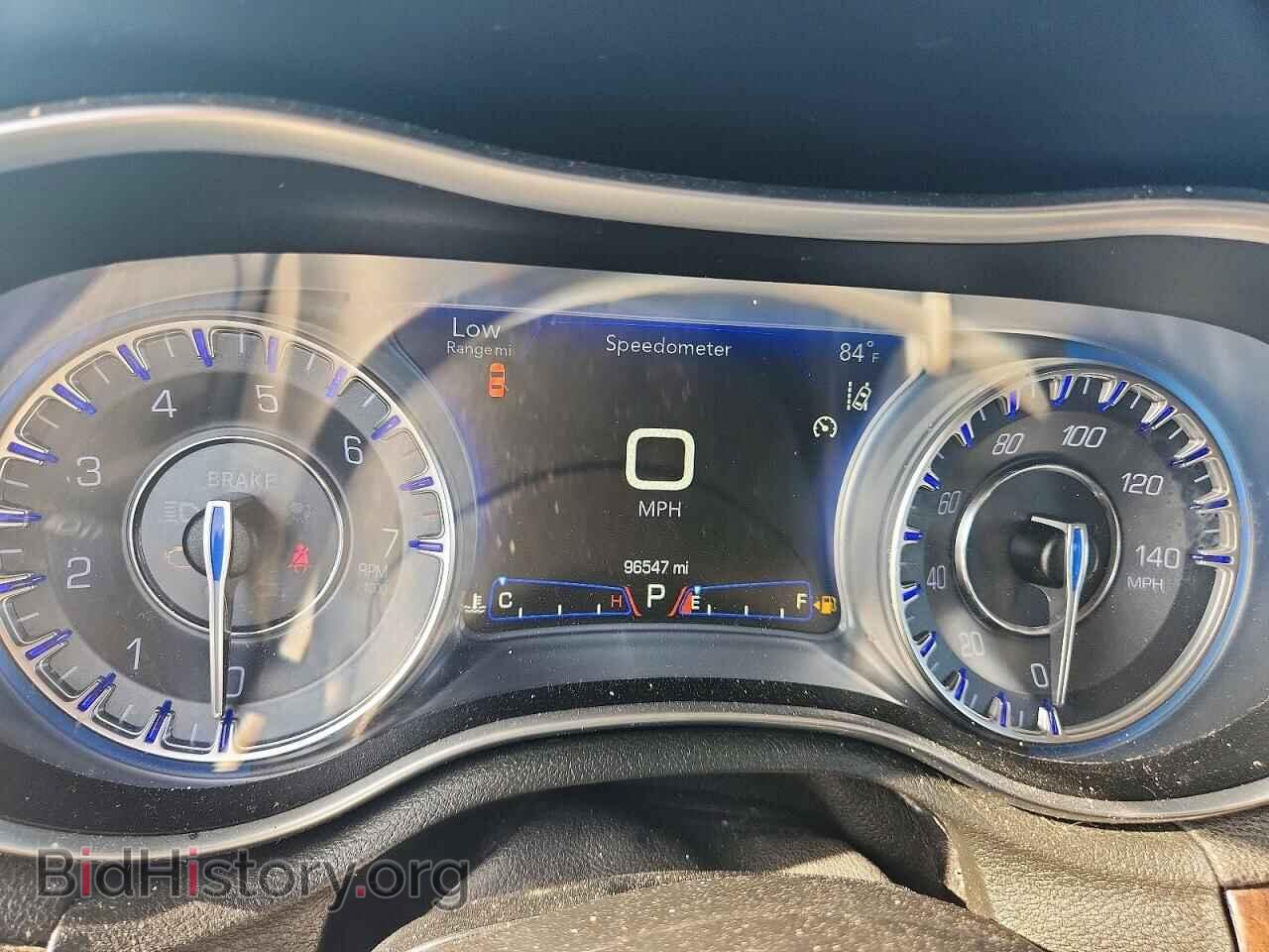 2018 CHRYSLER 300 - VIN: 2C3CCAEG4JH296237 - Photo 9