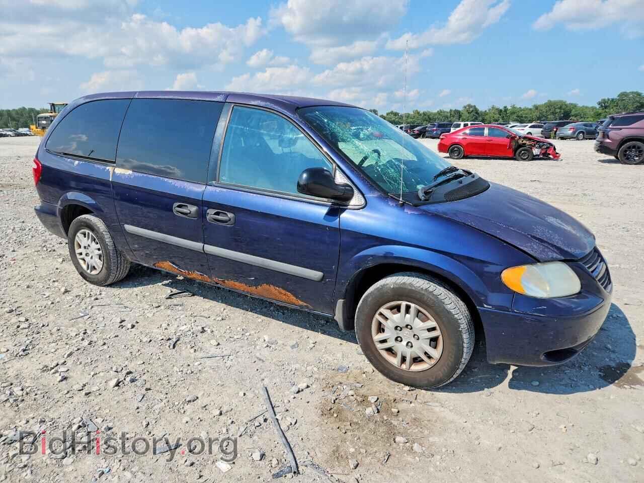 2005 DODGE CARAVAN - VIN: 1D8GP24RX5B399088 - Photo 4
