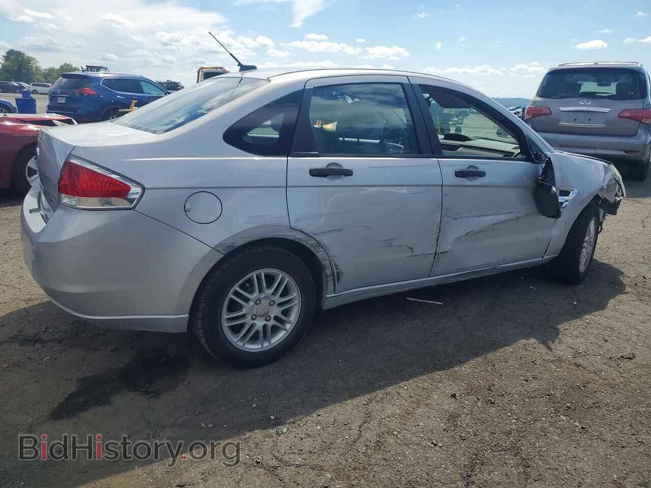 2008 FORD FOCUS - VIN: 1FAHP35N58W230572 - Фото 3