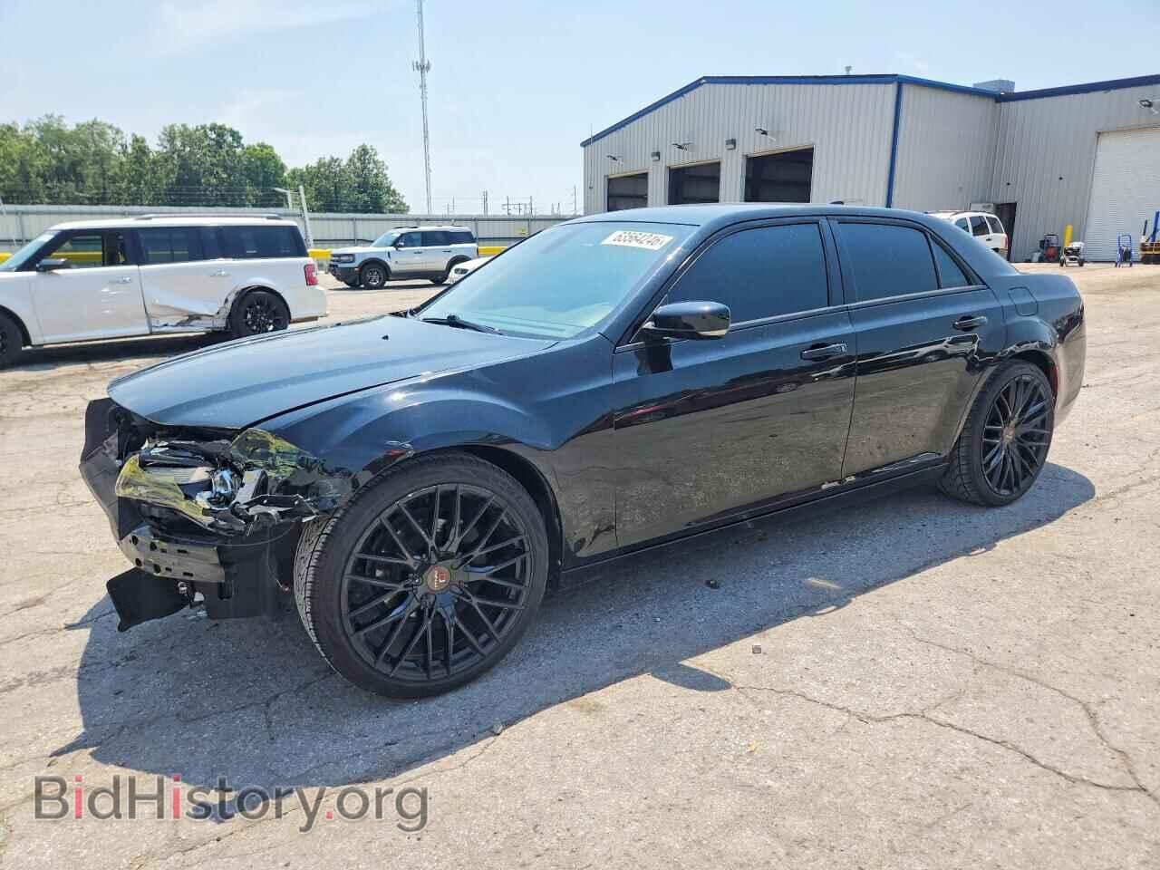 Фотография 2C3CCABG7HH596854 - CHRYSLER 300 2017