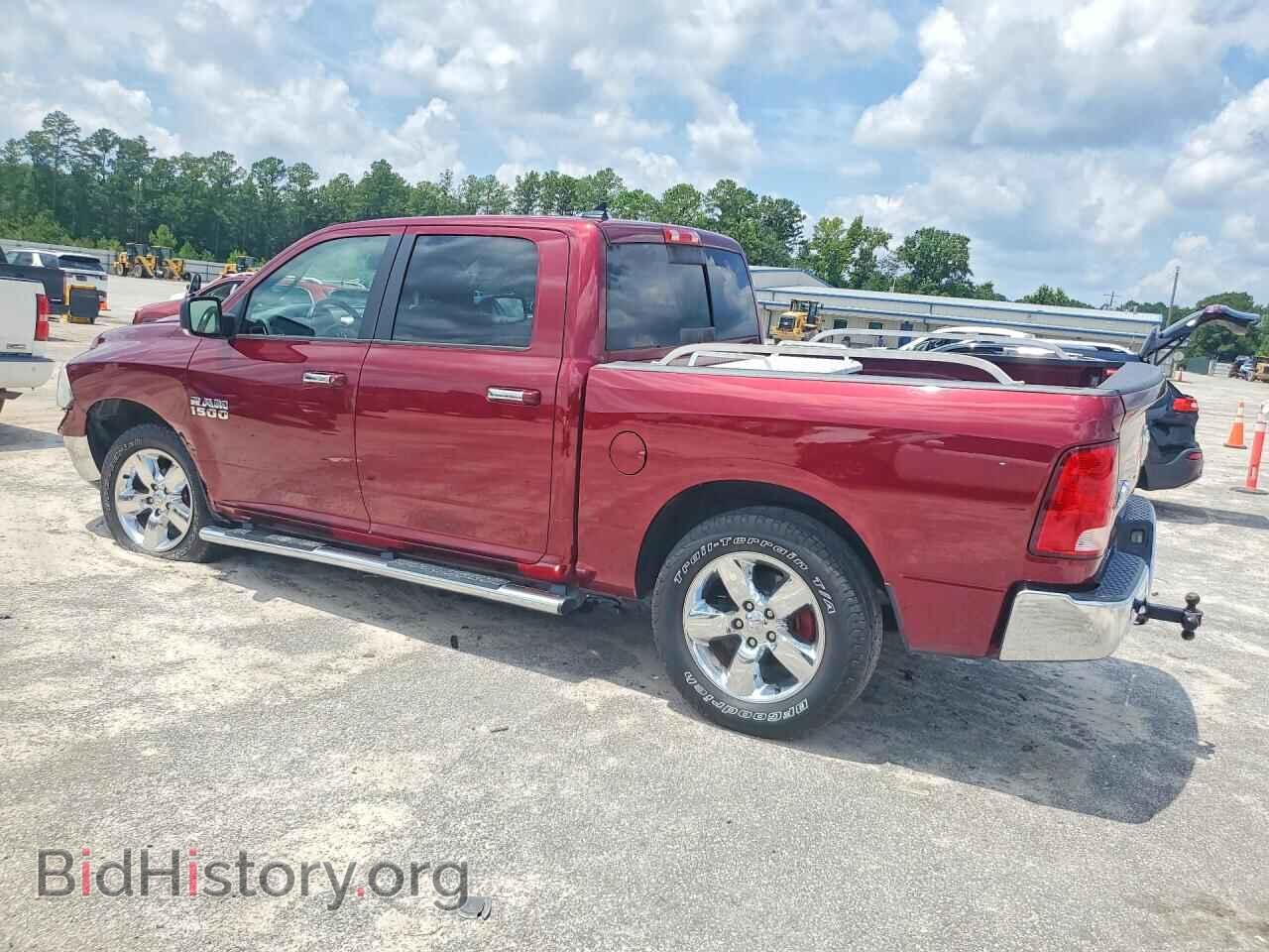 2018 RAM 1500 - VIN: 1C6RR7LG2JS110706 - Фото 2