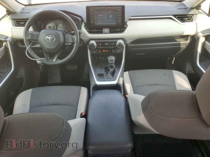 2019 Toyota RAV4 (VIN JTMP1RFV7KD511381) — фото 8 из 14